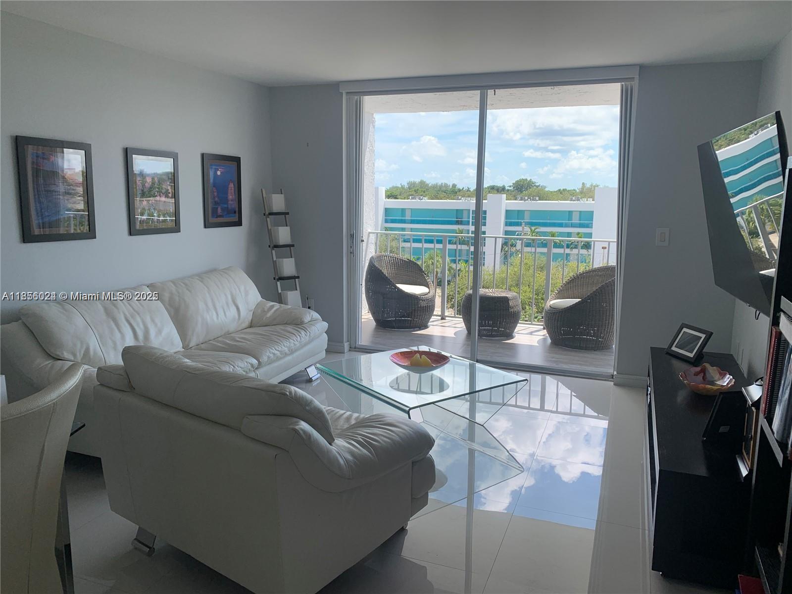 Bright, spacious, clean, and beautifully fully renovated 1 bed 1 bath unit with large south facing balcony in the highly desired Nirvana gated tropical paradise. Unit boast of stainless steel appliances, granite counters, porcelain tile floors throughout, bathtub/shower, NEST thermostat, walk-in closet, and 3 linen closets. One parking space with ample guest parking. Community amenities include: Biscayne bay front private beach, lap & Infinity pools, hot tub, sand volleyball court, brick BBQ area, steam room, children's park, dog walk areas, fully equipped fitness center, kayak & bike storage, mini-market, 24HR security, and onsite management office. CENTRALLY LOCATED WITH EASY ACCESS TO HIGHWAYS & ONLY MINUTES TO DOWNTOWN & MIAMI BEACH!