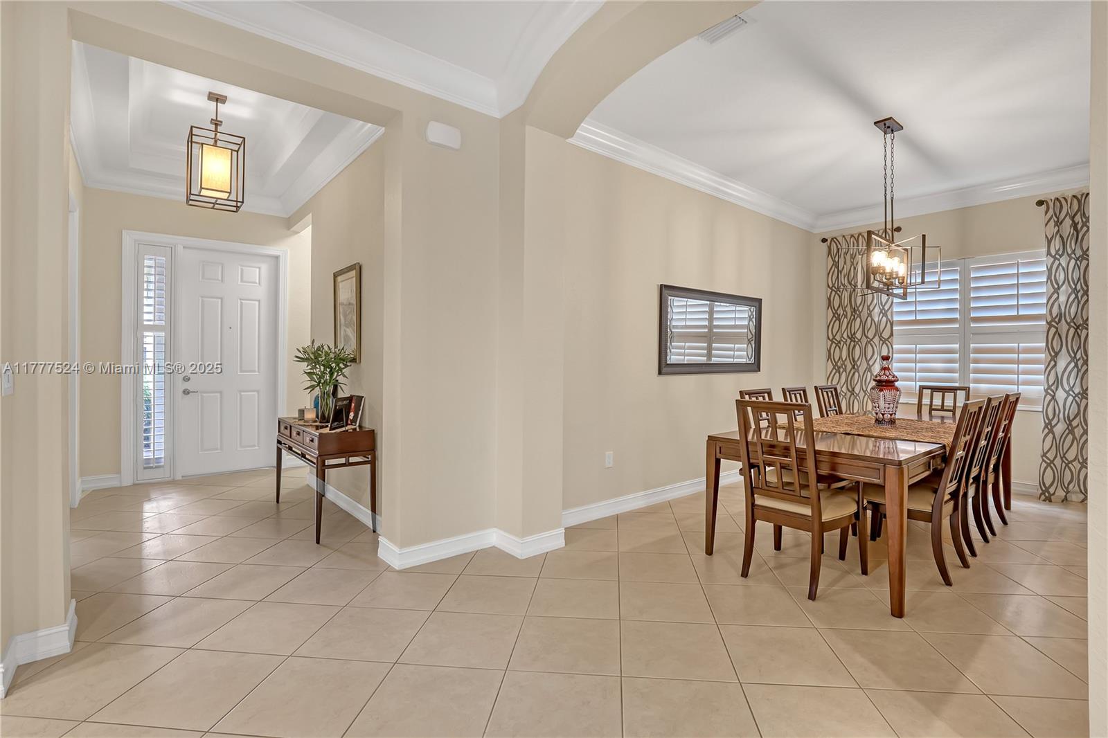 TRAILS AT CANYON 1 - Residential