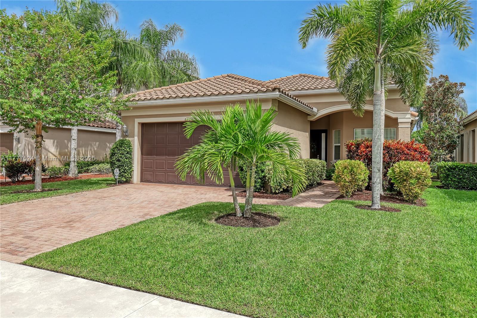 TRAILS AT CANYON 1 - Residential