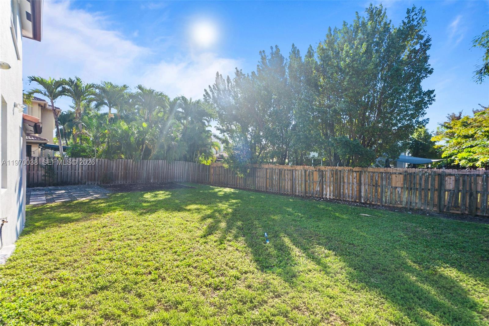 ISLANDS AT DORAL NORTHWES - Residential