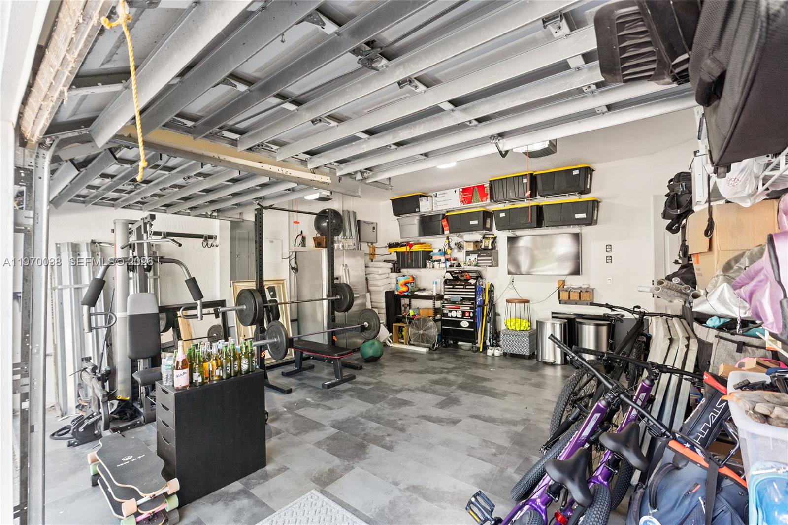 ISLANDS AT DORAL NORTHWES - Residential