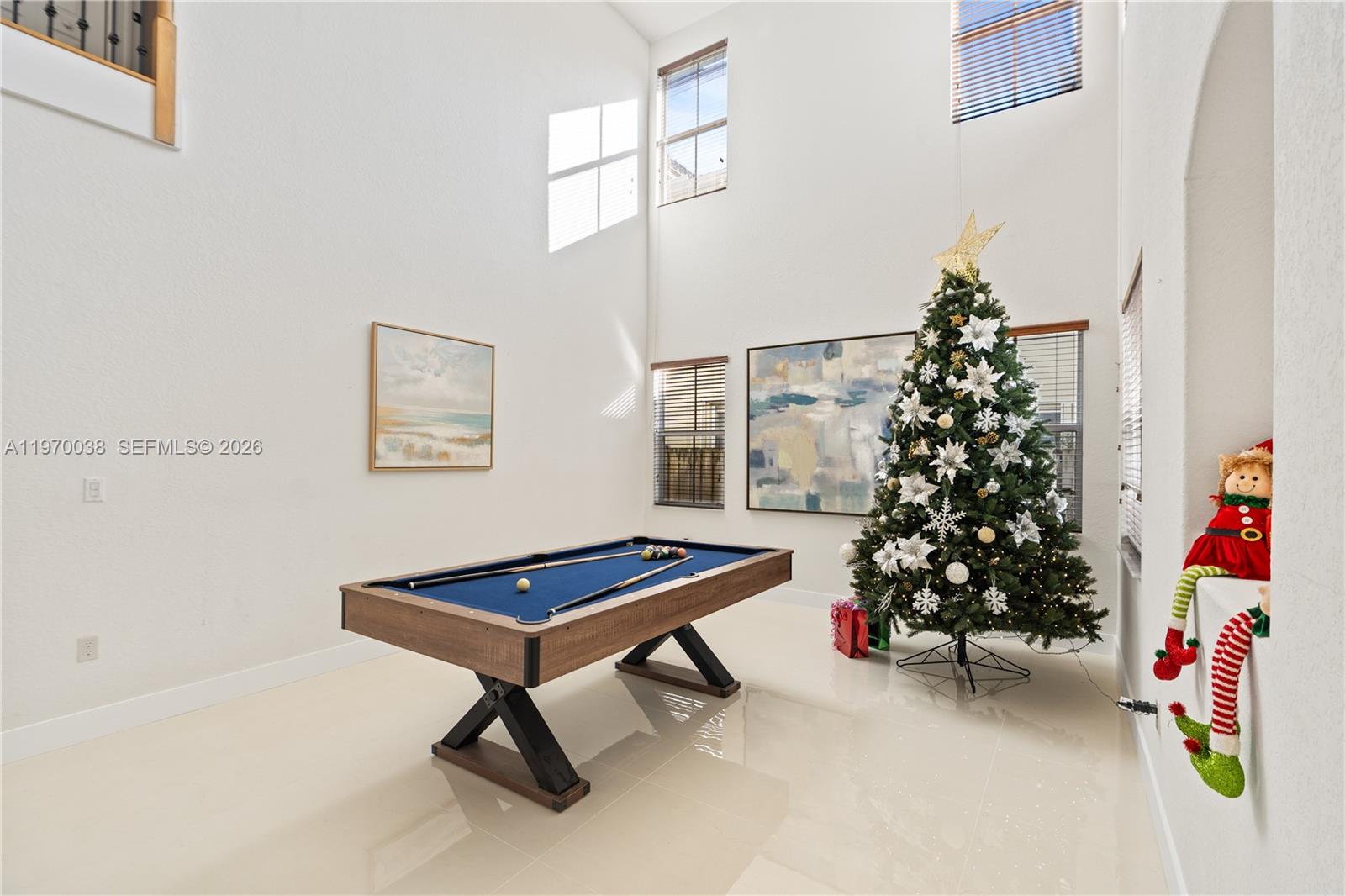 ISLANDS AT DORAL NORTHWES - Residential