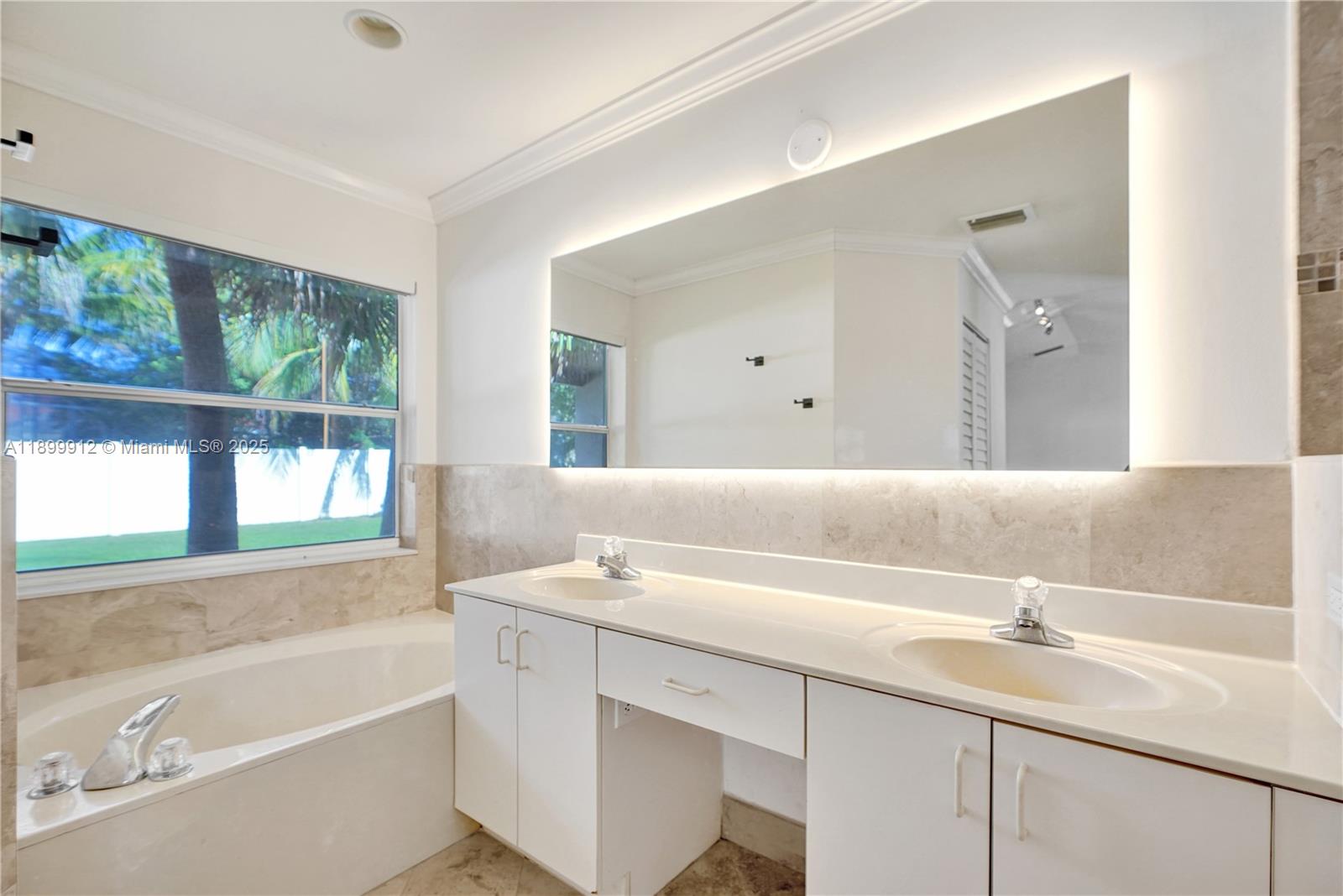 SECTOR 4 NORTH - Residential Lease