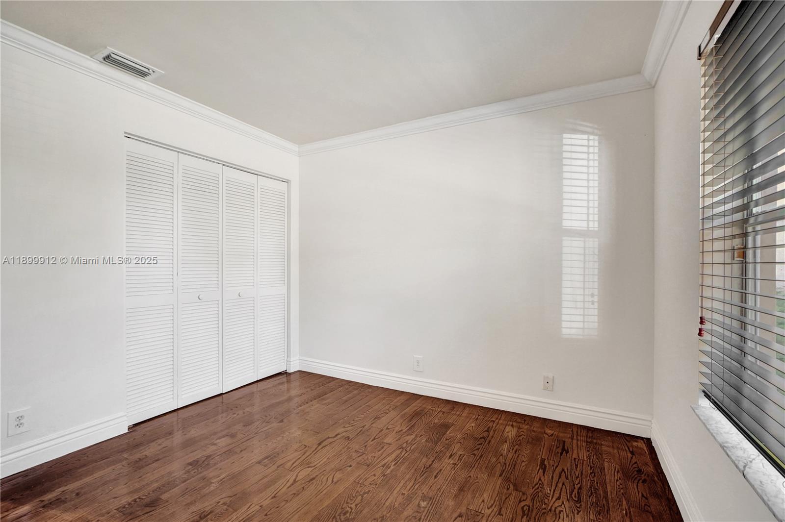 SECTOR 4 NORTH - Residential Lease