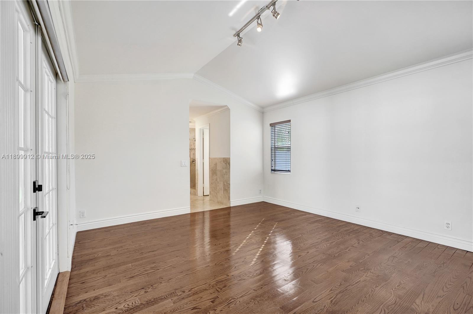 SECTOR 4 NORTH - Residential Lease