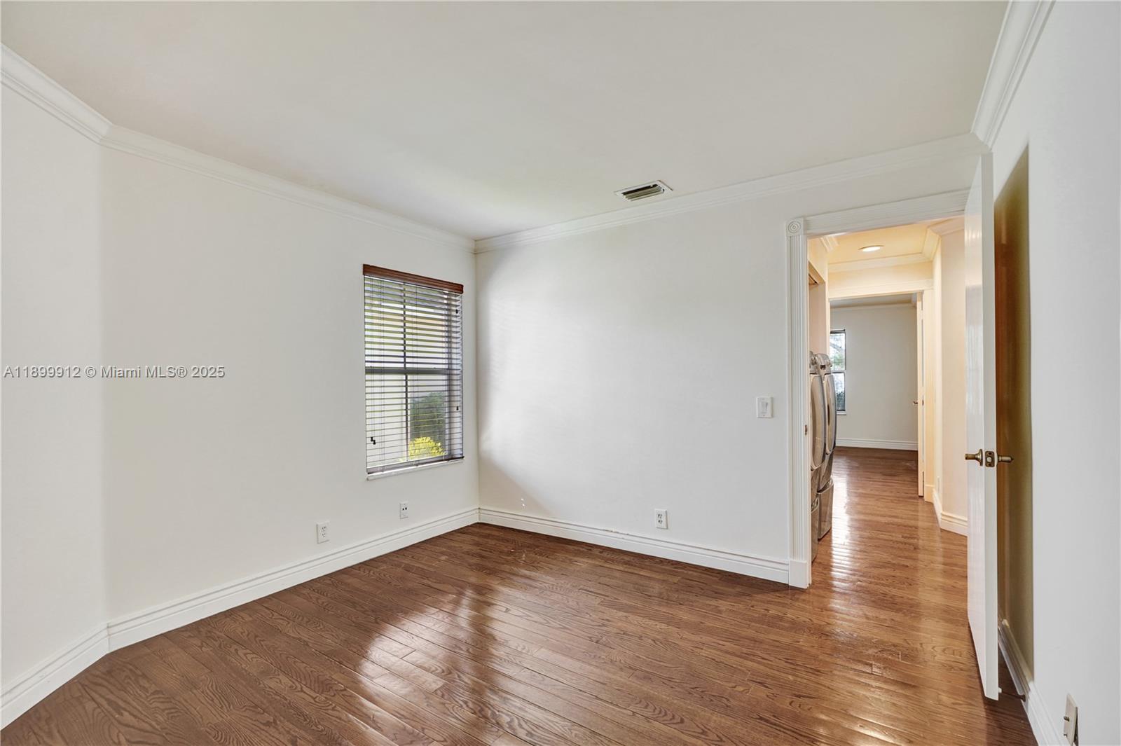 SECTOR 4 NORTH - Residential Lease