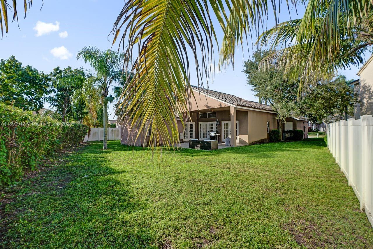 SECTOR 4 NORTH - Residential Lease