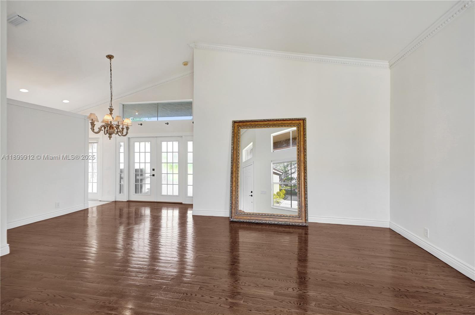 SECTOR 4 NORTH - Residential Lease