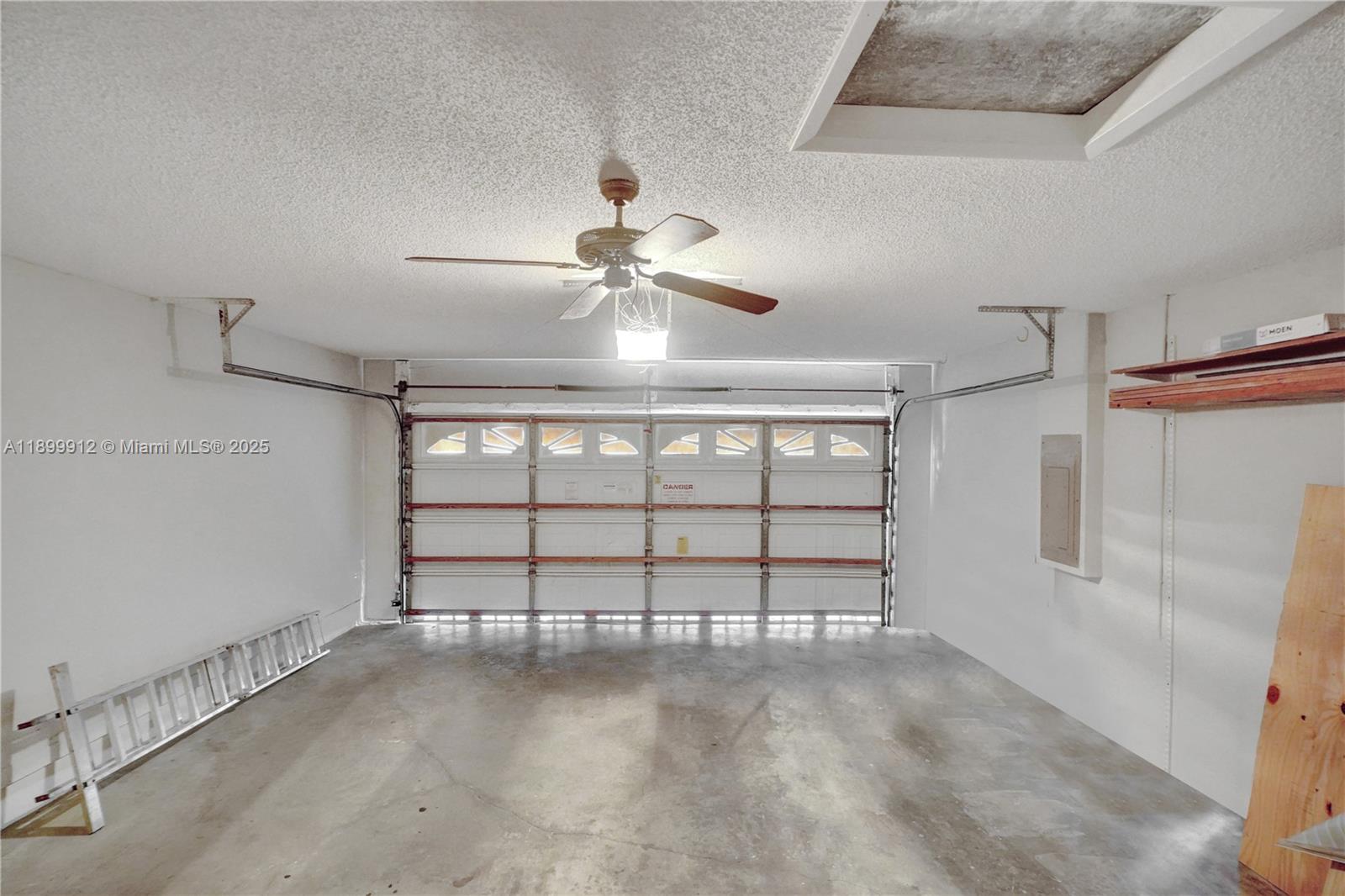 SECTOR 4 NORTH - Residential Lease