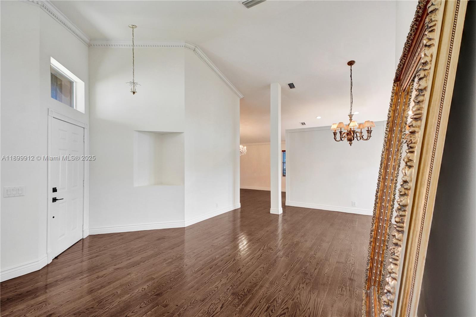 SECTOR 4 NORTH - Residential Lease