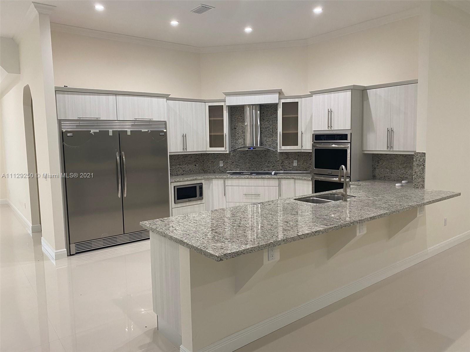 DAVIE GARDEN ESTATES - Residential Lease