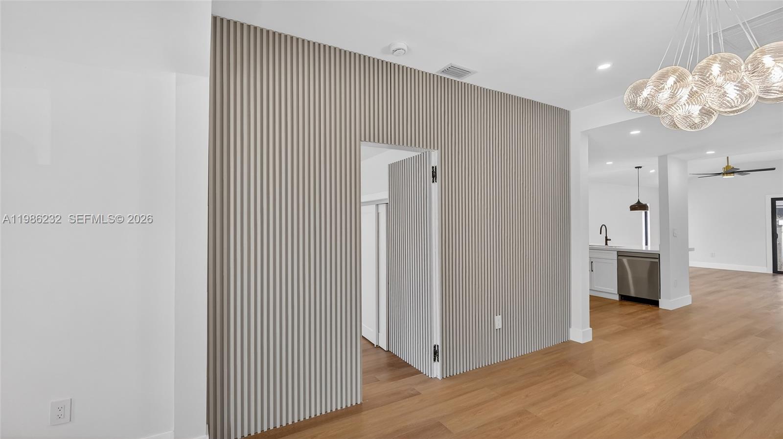 CORAL NOOK - Residential