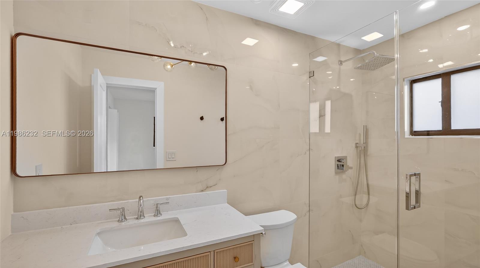 CORAL NOOK - Residential