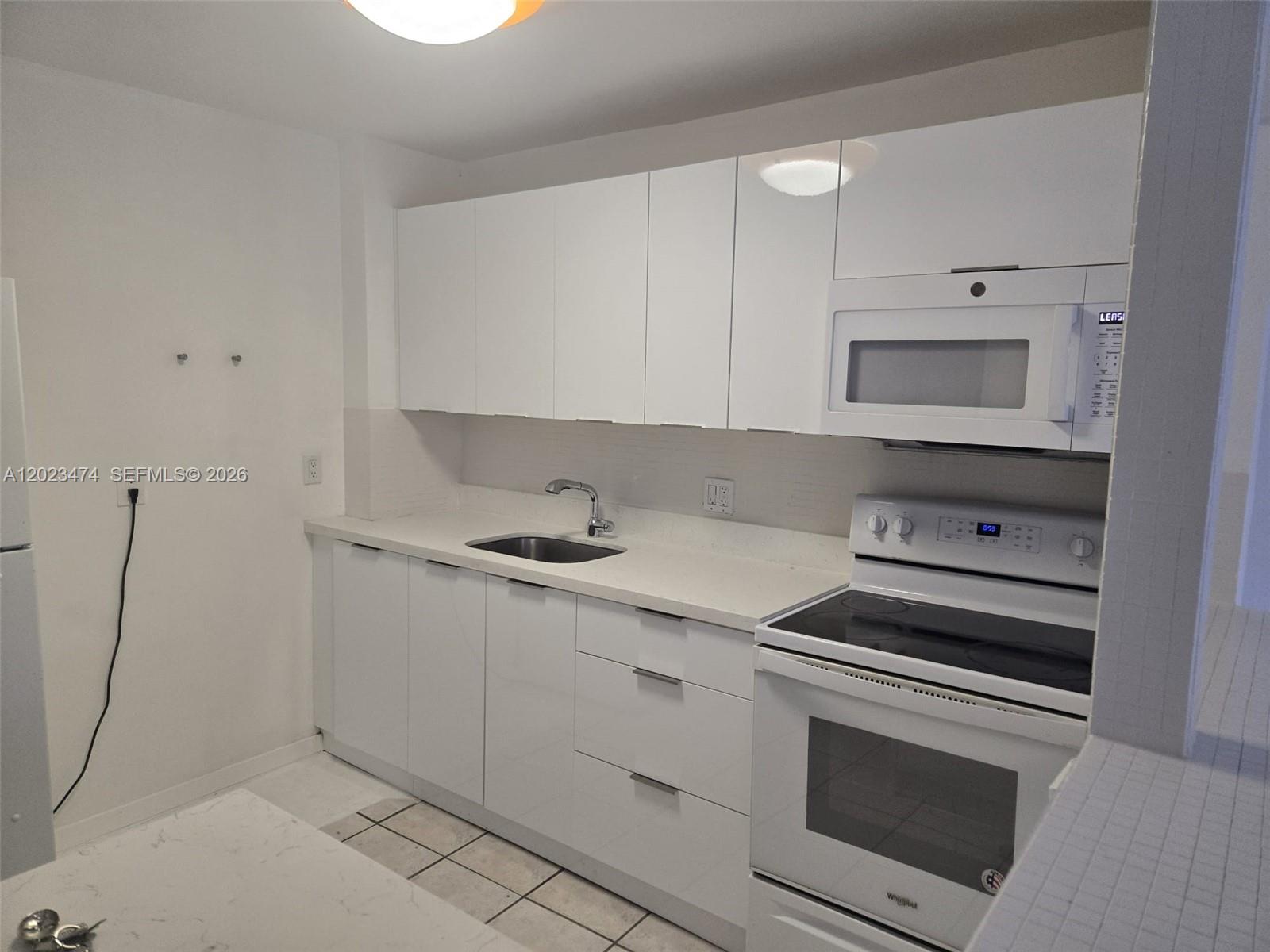 WOODSIDE APTS CONDO - Residential