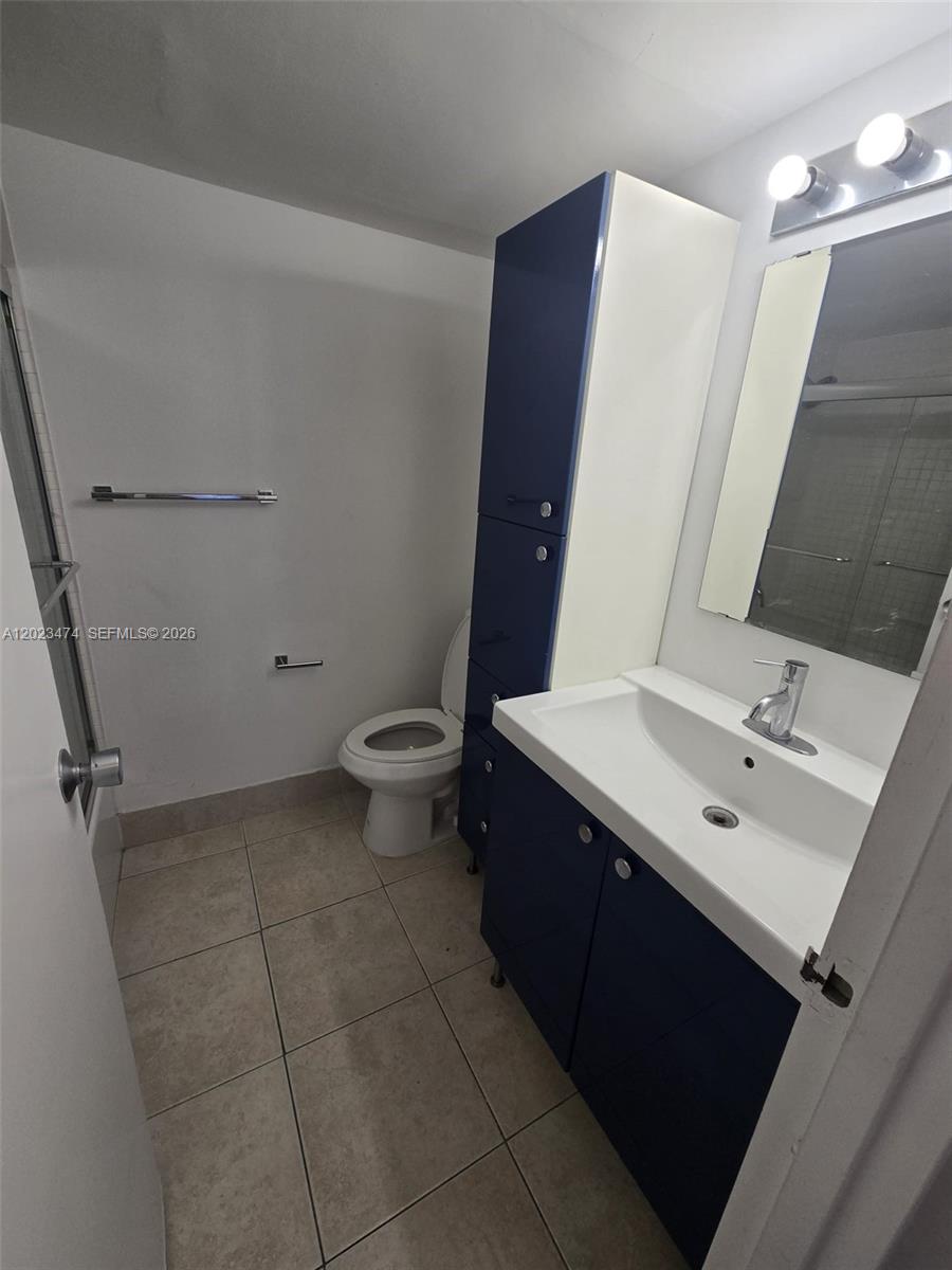 WOODSIDE APTS CONDO - Residential