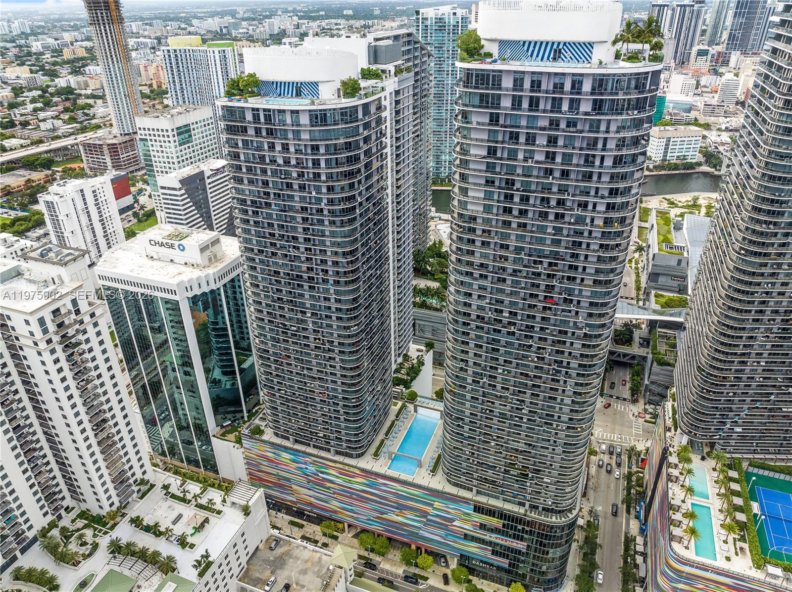 BRICKELL HEIGHTS EAST CON - Residential Lease