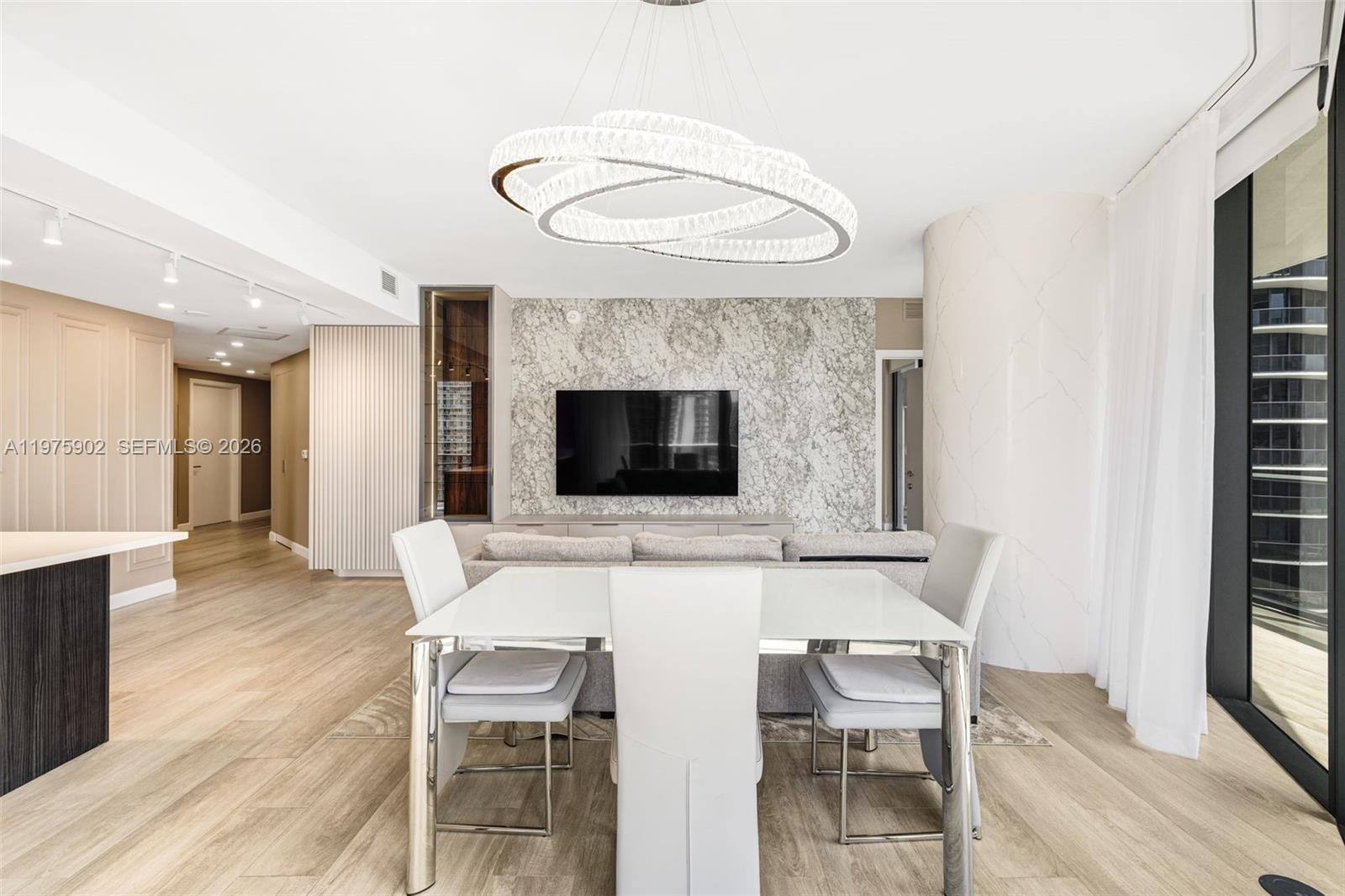 BRICKELL HEIGHTS EAST CON - Residential Lease