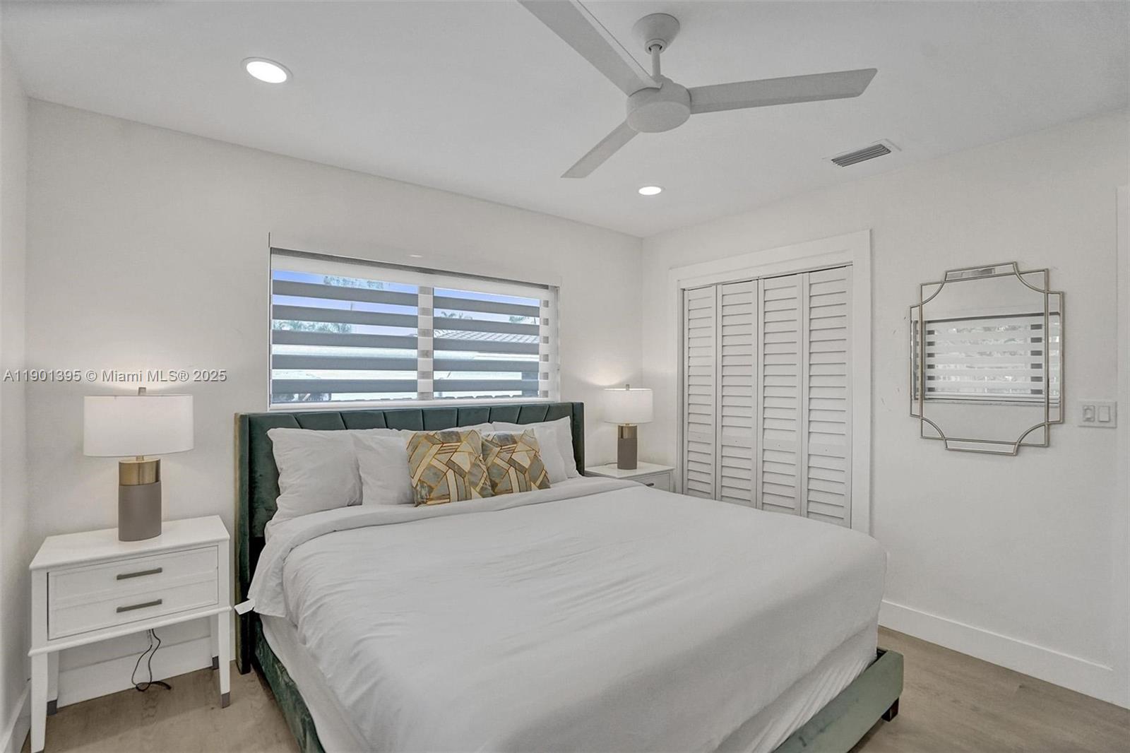 HOLLYWOOD LAKES SECTION - Residential Lease