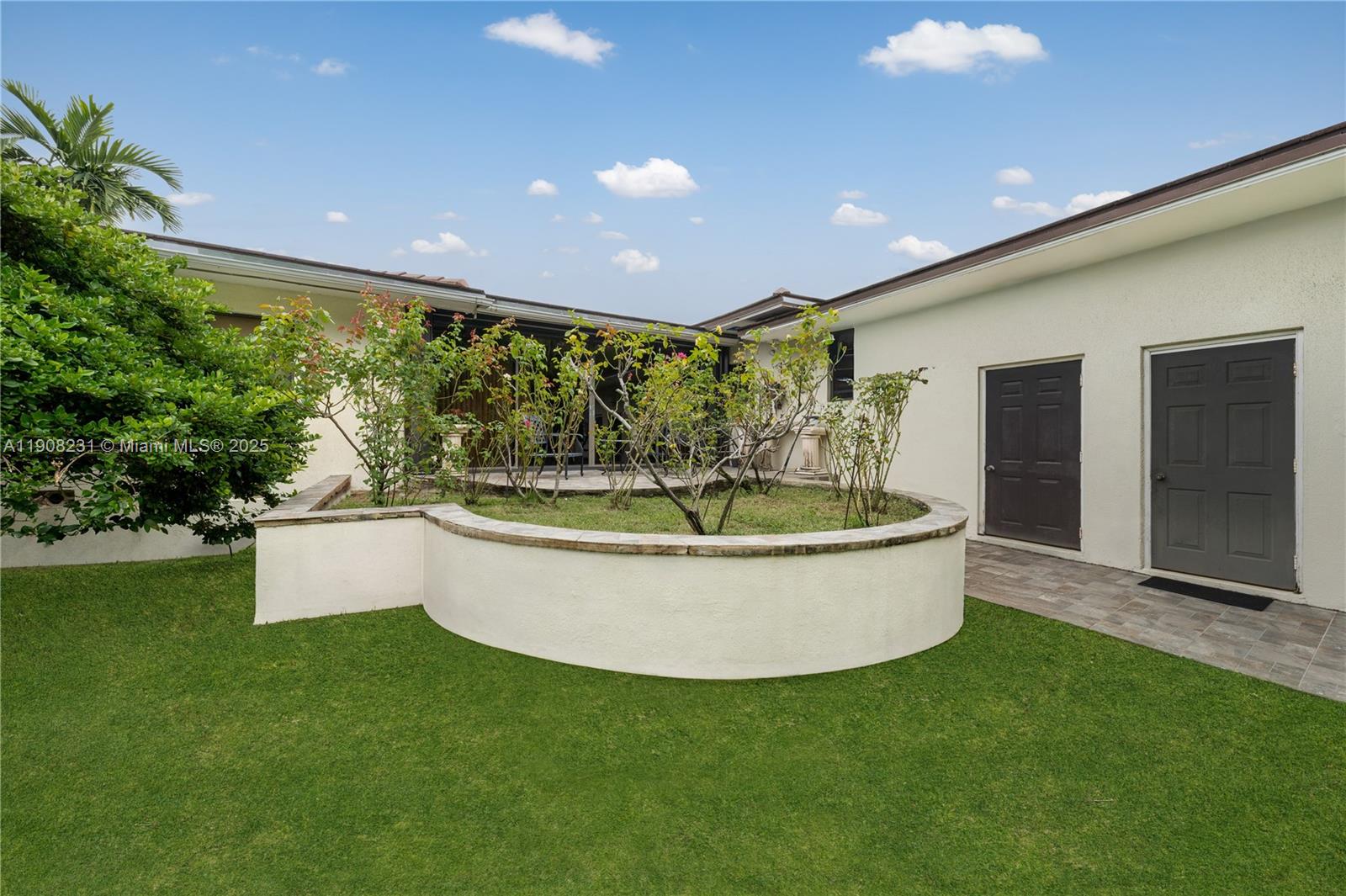 BAL HARBOUR RESIDENTIAL S - Residential