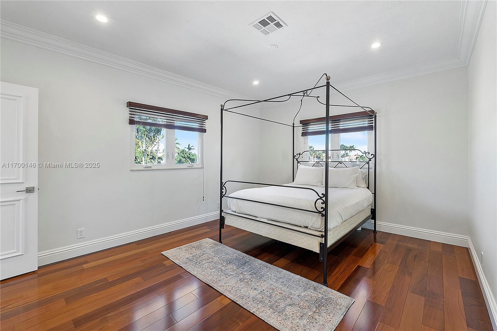 CORAL KEY VILLAS 6TH SEC - Residential