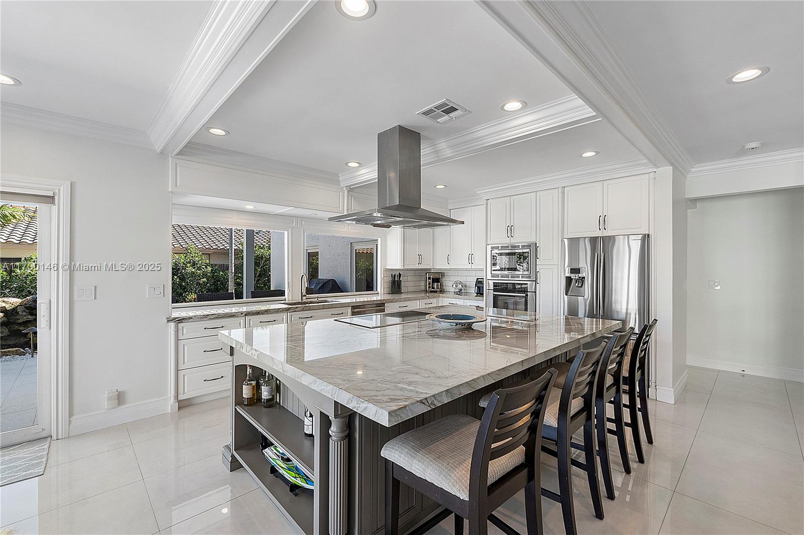 CORAL KEY VILLAS 6TH SEC - Residential