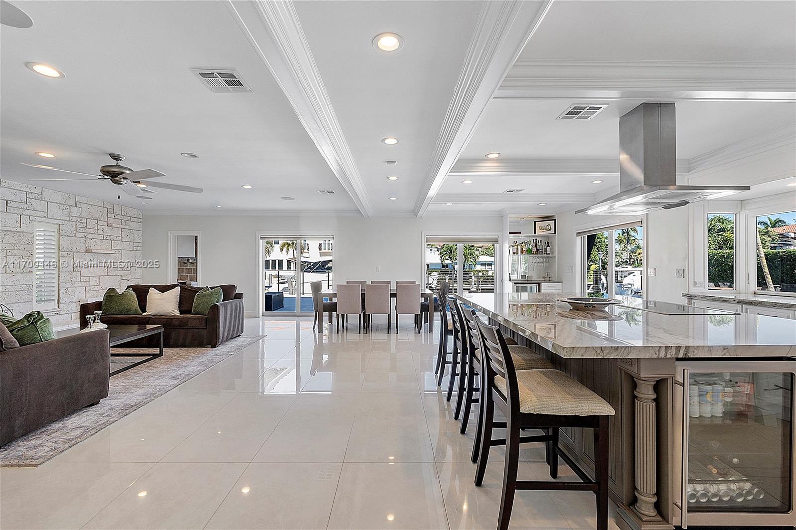 CORAL KEY VILLAS 6TH SEC - Residential