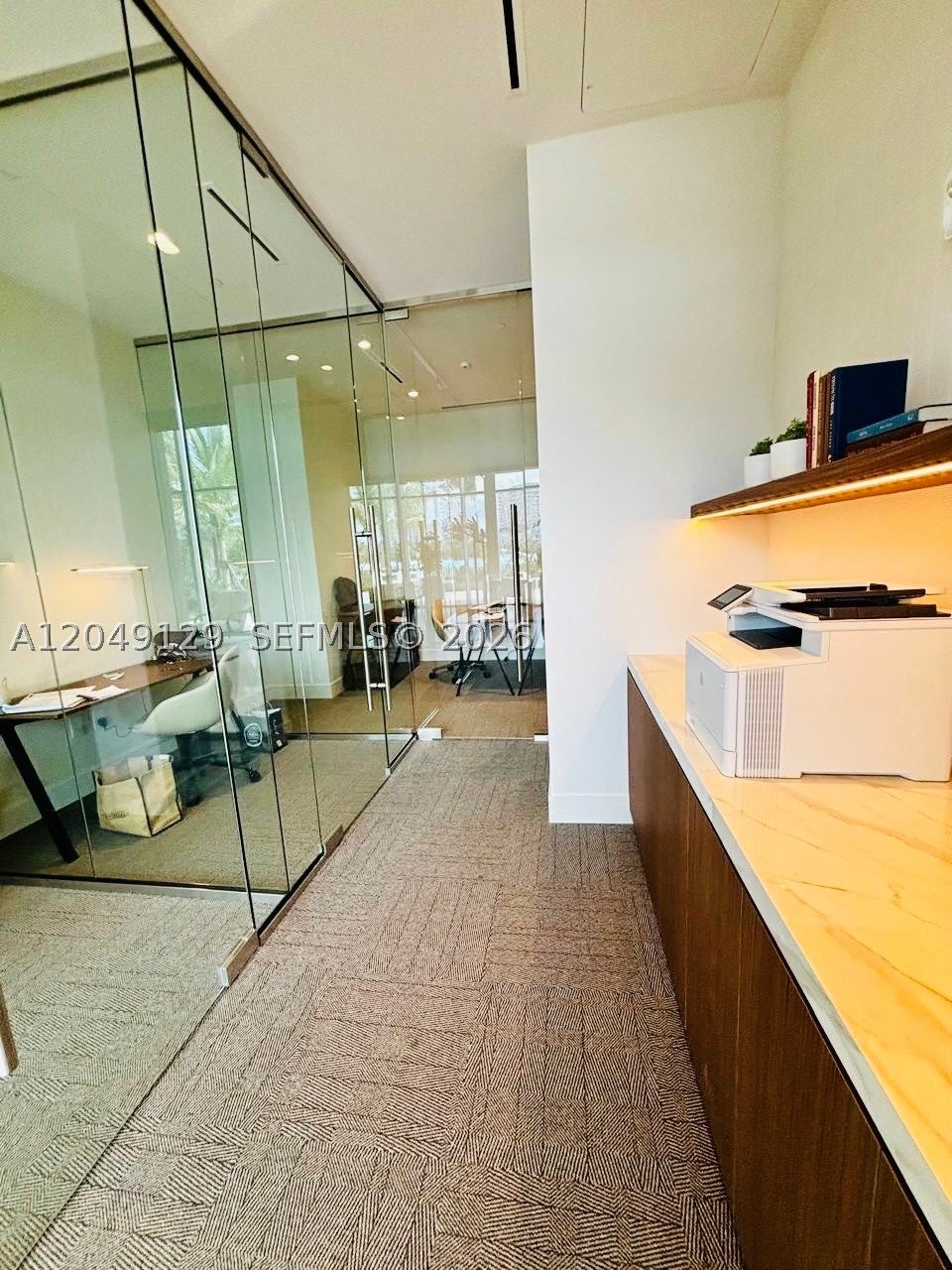2411 Laguna Circle North 1411
