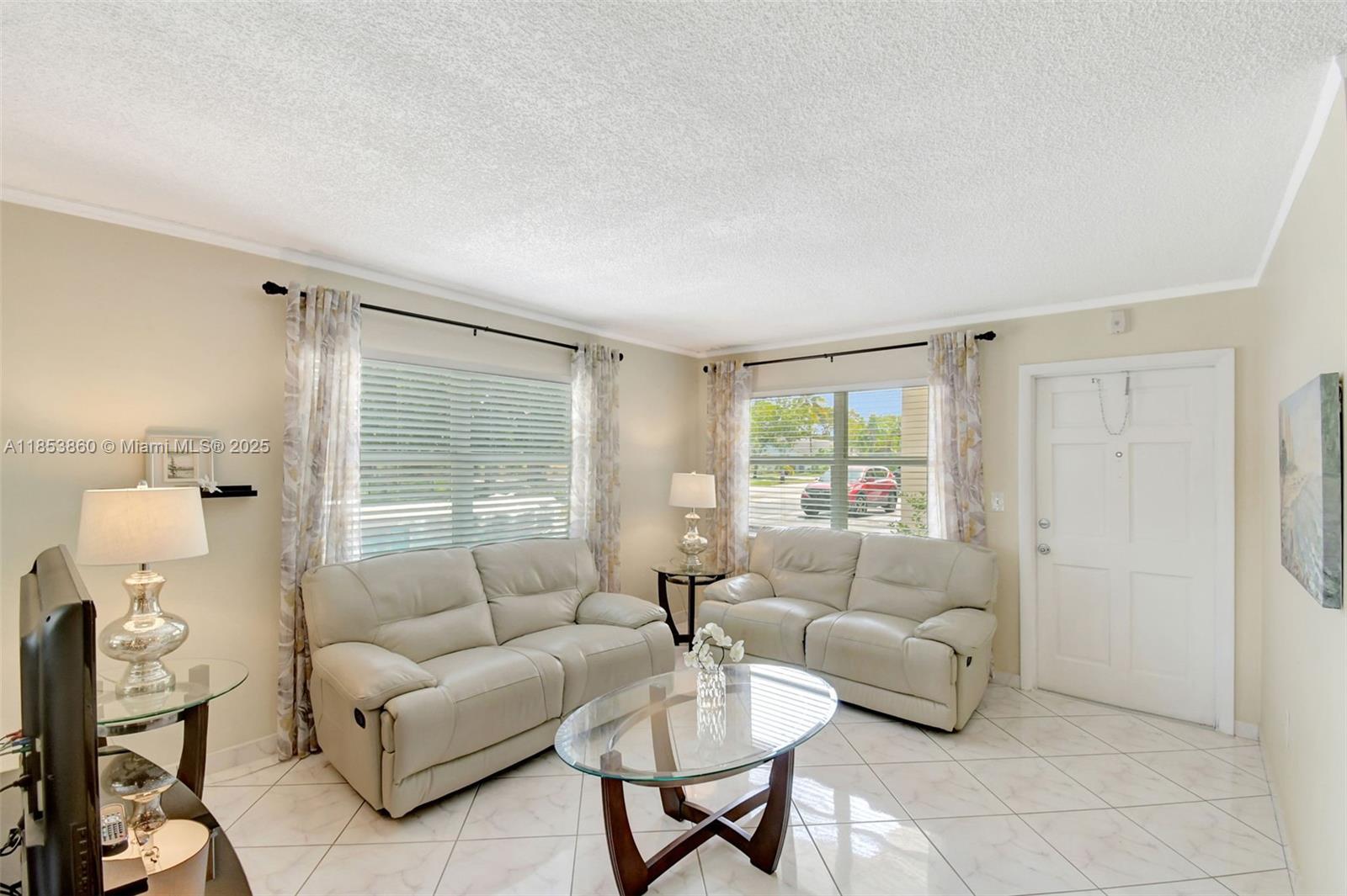 STAR PARADISE CONDO - Residential