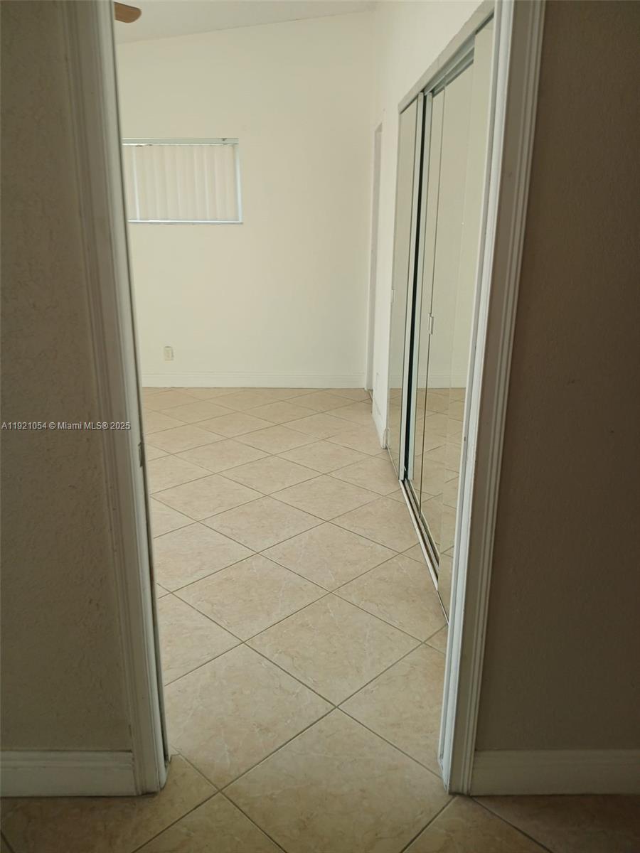 LAKEWOOD ON THE GREEN SEC - Residential Lease