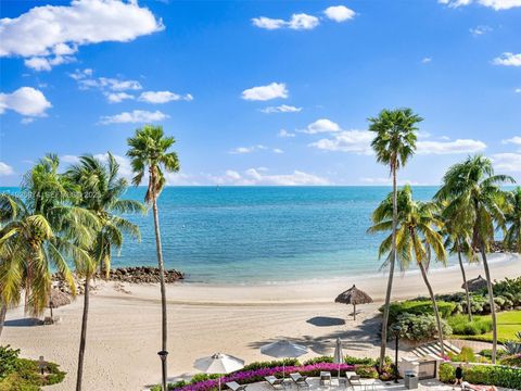 7947 Fisher Island Dr 7947 Miami Beach FL 33109