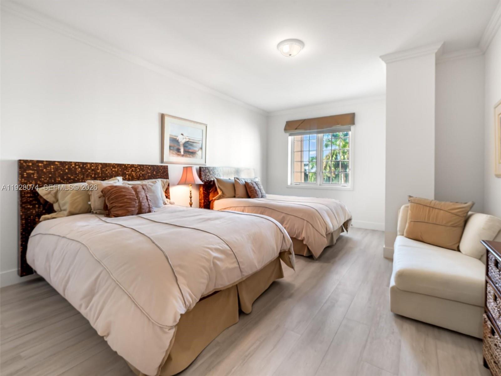 OCEANSIDE @ FISHER ISL CO - Residential