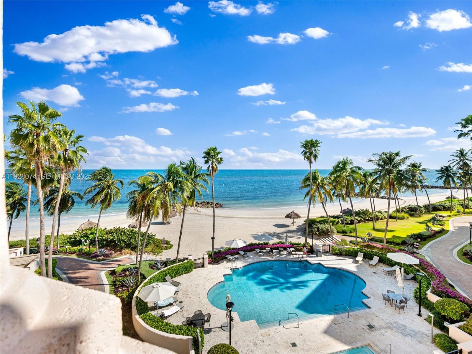 OCEANSIDE @ FISHER ISL CO - Residential