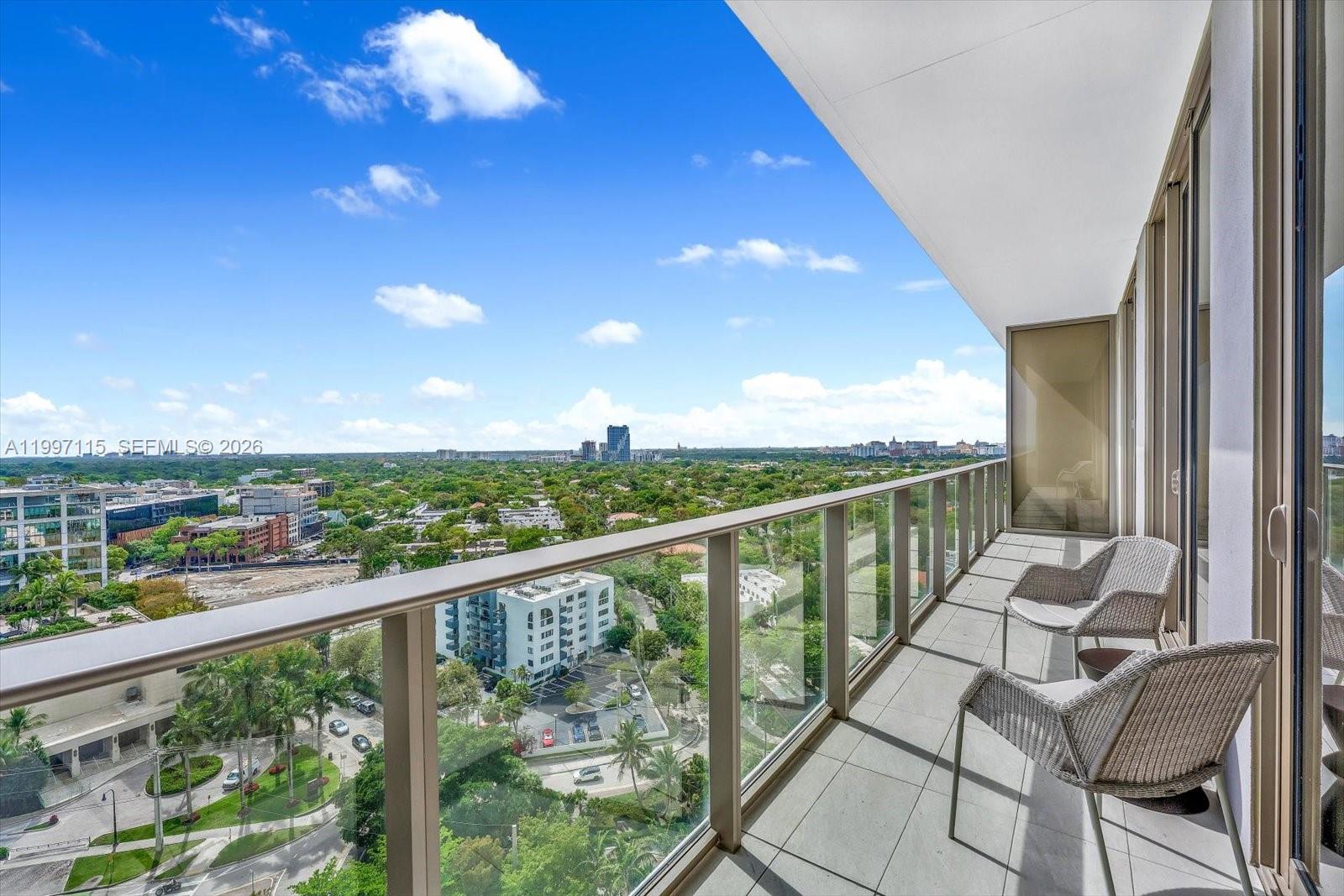 2678 Tigertail Ave 1505