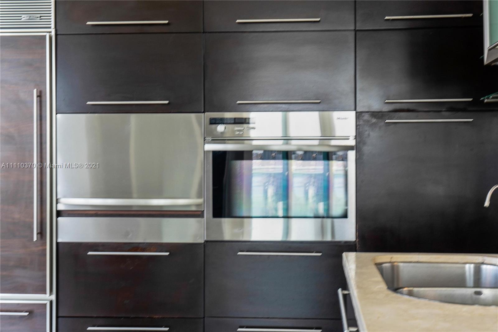 6000 INDIAN CREEK CONDO - Residential
