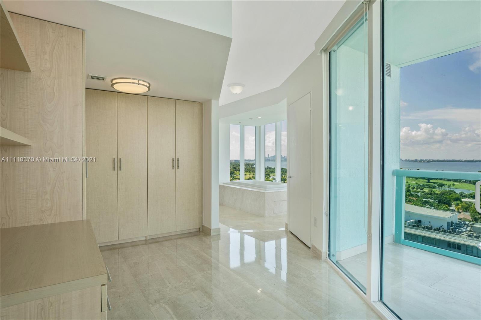 6000 INDIAN CREEK CONDO - Residential
