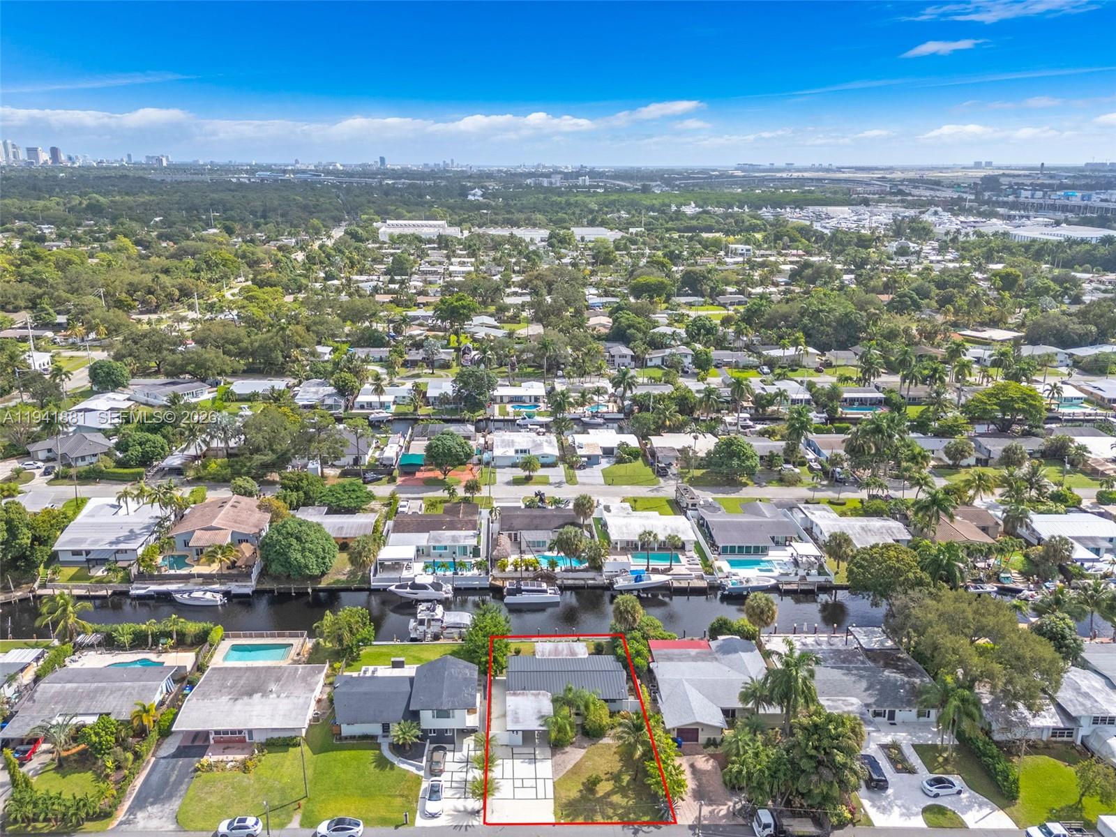 LAUDERDALE ISLES NO 2-BLK - Residential