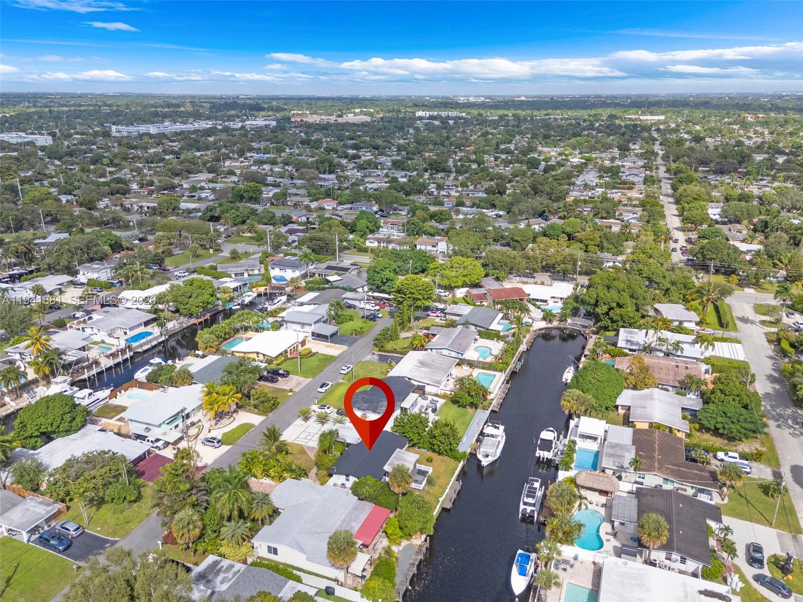 LAUDERDALE ISLES NO 2-BLK - Residential