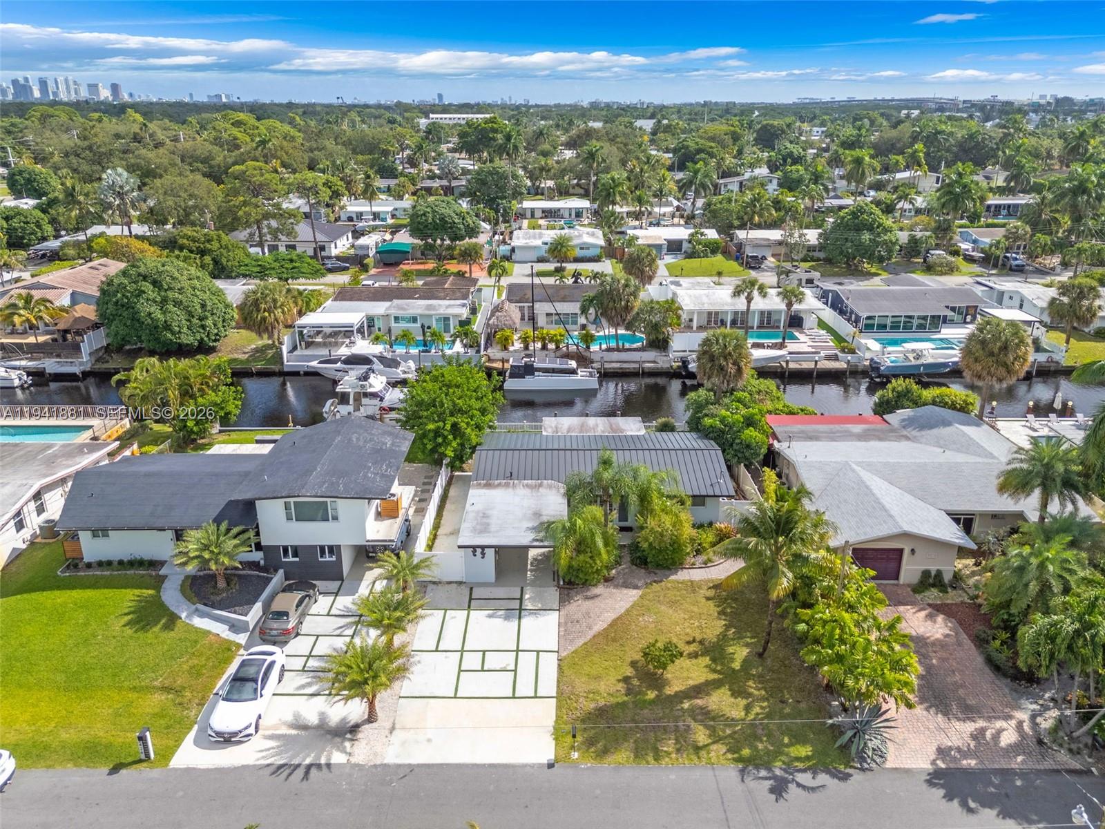 LAUDERDALE ISLES NO 2-BLK - Residential