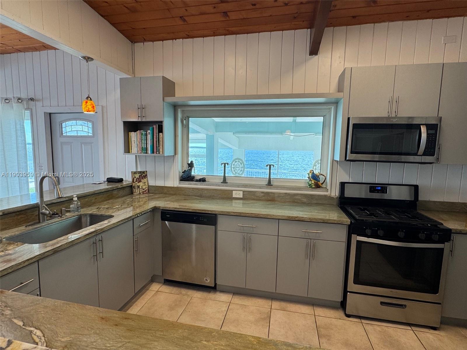 MONROE PARK - Residential Lease