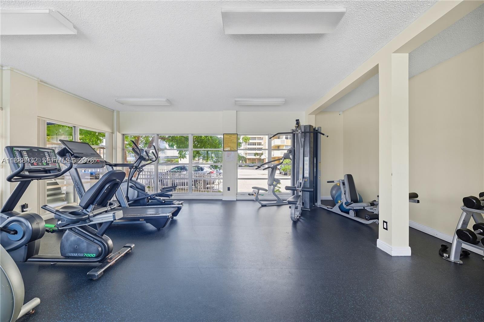 PLAZA TOWERS SOUTH CONDO - Residential