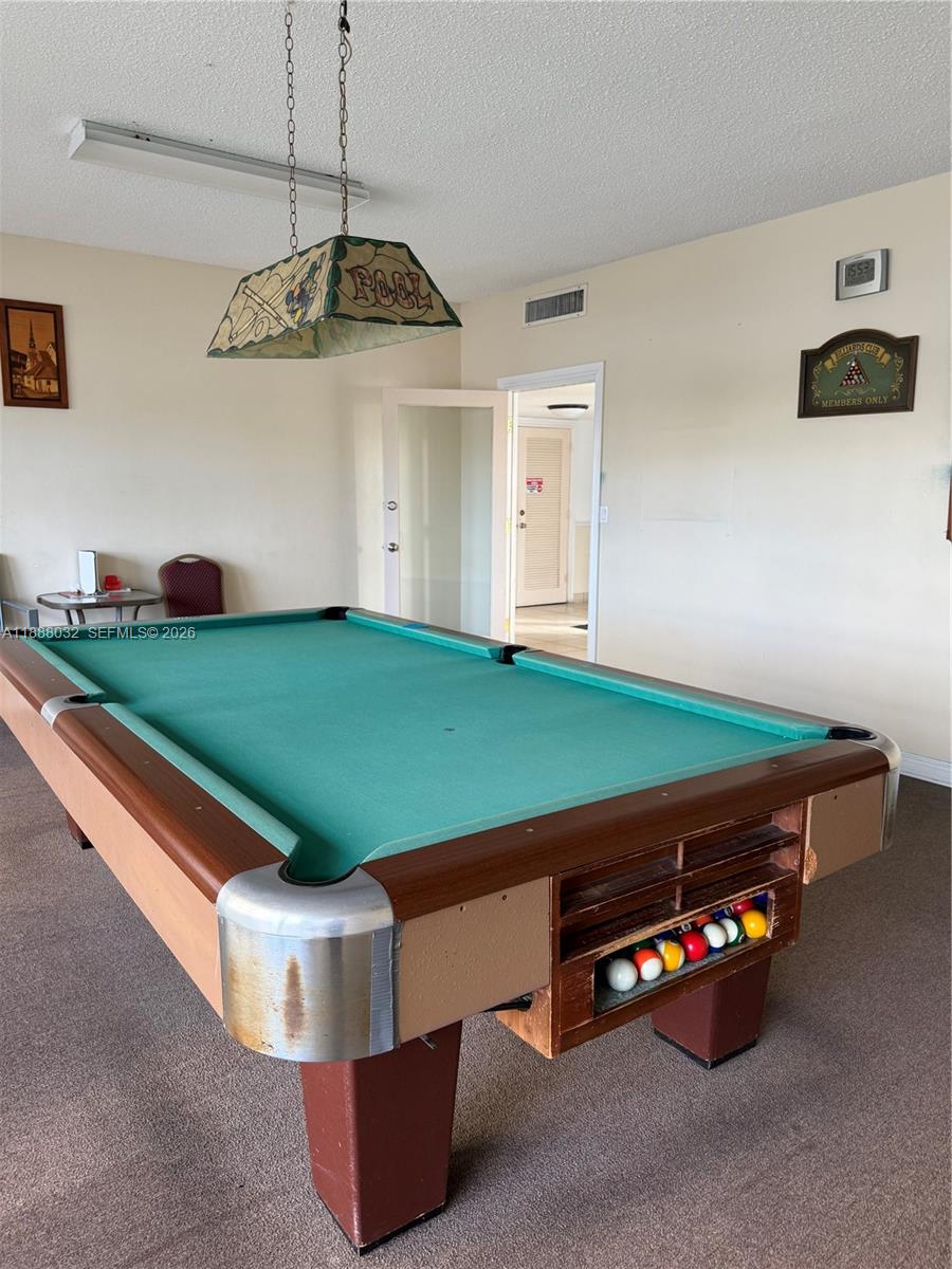 PLAZA TOWERS SOUTH CONDO - Residential