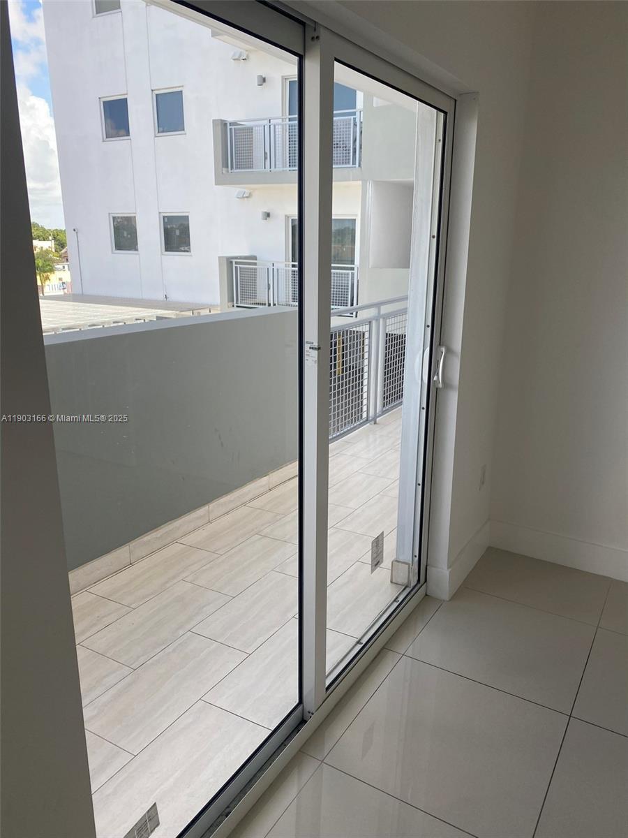 MC KENZIE SUB - Residential Lease