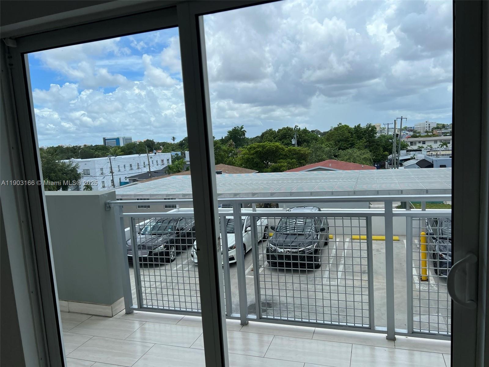 MC KENZIE SUB - Residential Lease