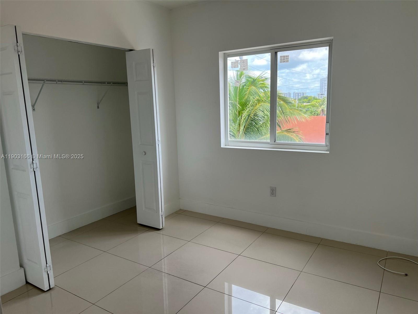 MC KENZIE SUB - Residential Lease