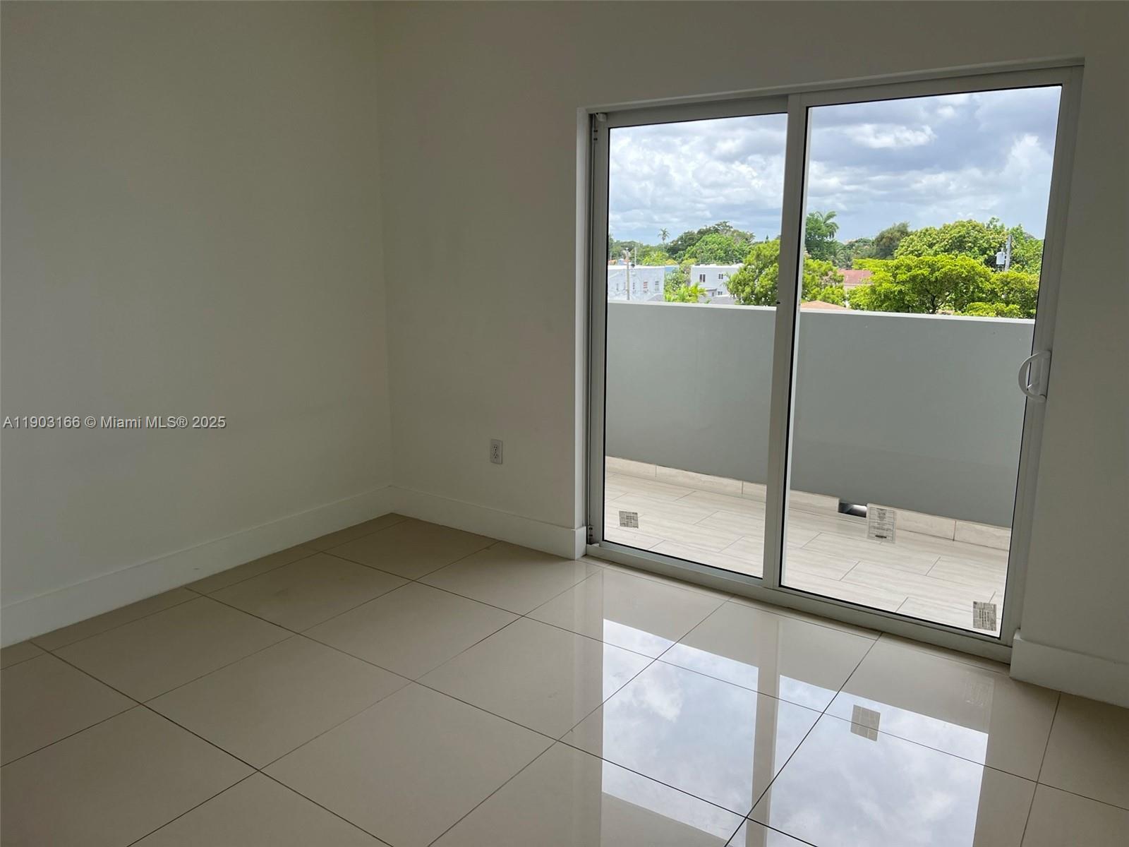 MC KENZIE SUB - Residential Lease