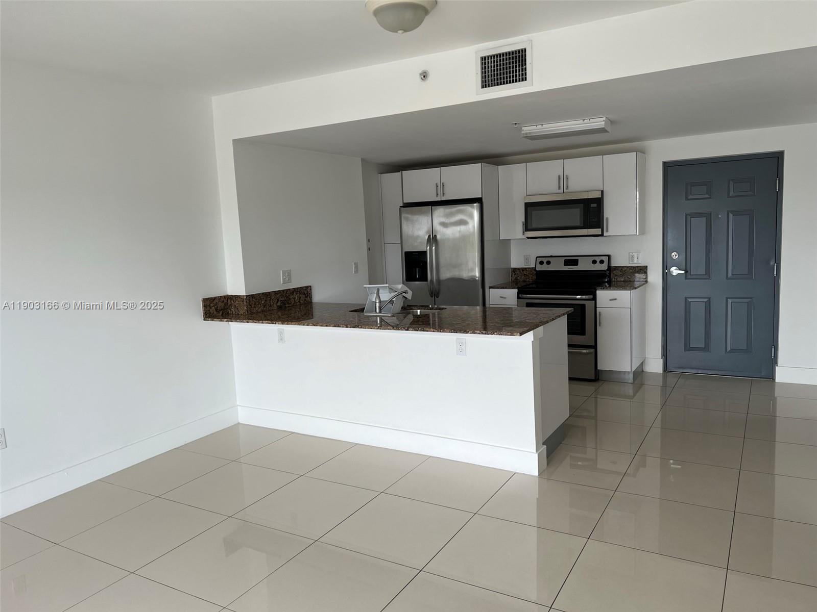 MC KENZIE SUB - Residential Lease