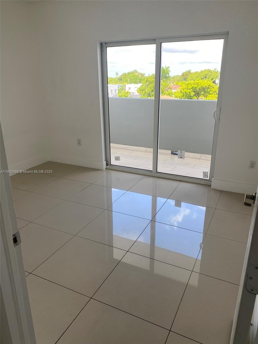 MC KENZIE SUB - Residential Lease