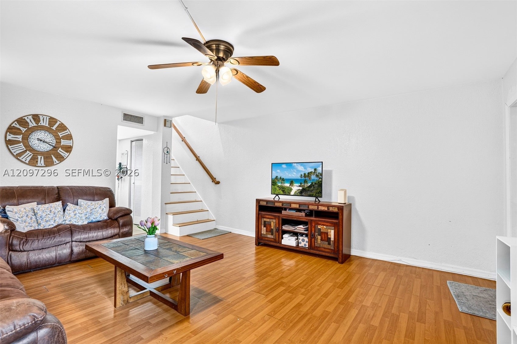 5207 SW 40th Ave 52