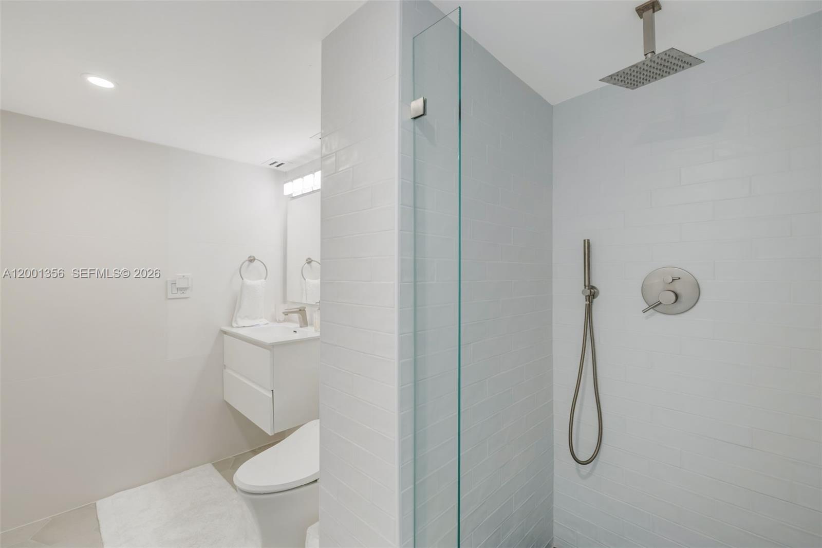 Surfside Towers - Residential Lease