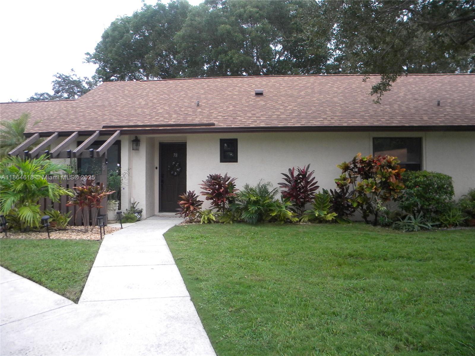 TRADEWINDS AT DOS LAGOS C - Residential